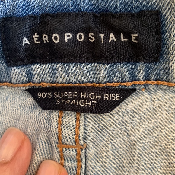 AEROPOSTALE. Blue denim jeans, distressed/rough look. Super high rise, s… - Picture 5 of 16